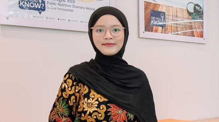 Dari Anak Buruh hingga Lulusan Terbaik IPB, Perjalanan Aulia Wujudkan Mimpi di Bidang Kehutanan