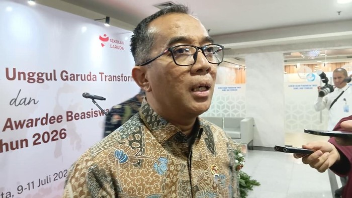Mendikti Dorong Awardee Beasiswa Garuda Bangun Masa Depan Indonesia, Jangan Ragu Kembali ke Tanah Air