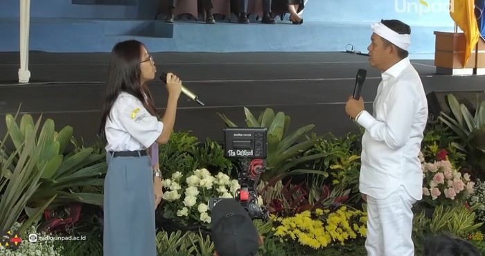 Tolak Bantuan untuk Dirinya, Maba Unpad Ini Justru Pilihkan Mahasiswa yang Lebih Membutuhkan